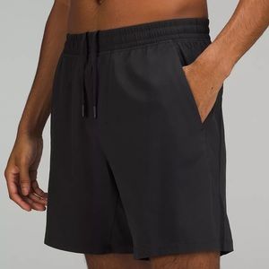 Men’s Lululemon Lined shorts black